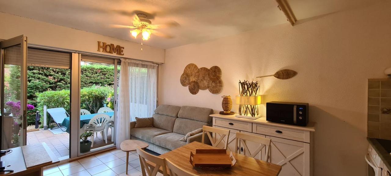Le Tamaya Plage Charmant T2 En Rez De Jardin A 2 Pas D Une Belle Plage De Toutes Commodites Et Centre Ville Port Cavalaire-sur-Mer Ngoại thất bức ảnh